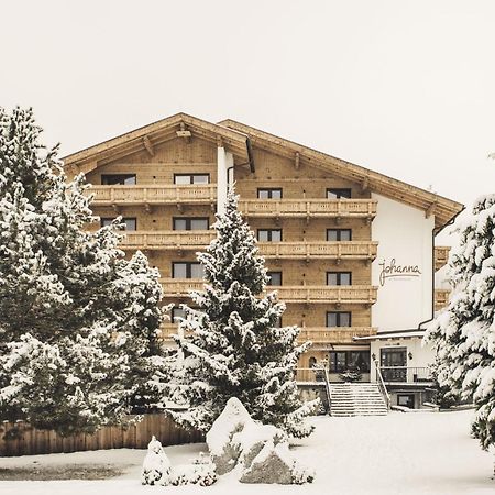 Hotel Johanna Mitten Im Oetztal Umhausen Exterior foto